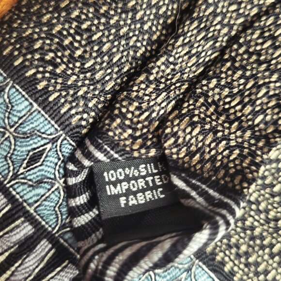 Bellini- New York-Milan ~ Silk Necktie ~ Excellent Condition - Picture 6 of 8